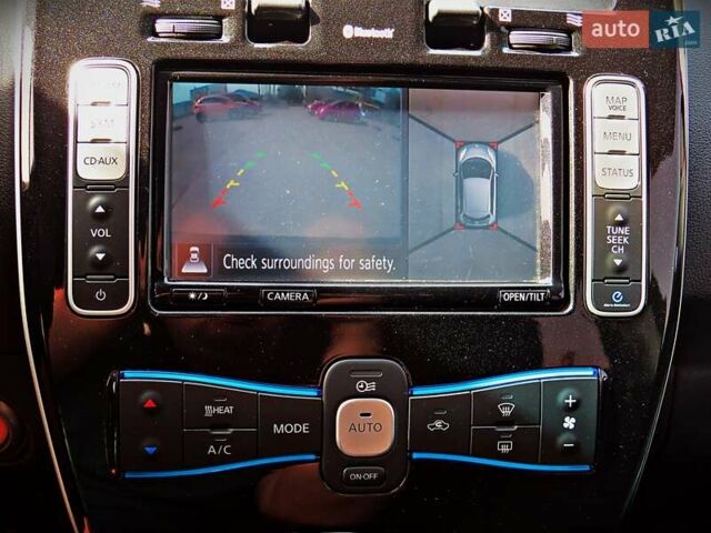 Черный Ниссан Лиф, объемом двигателя 0 л и пробегом 92 тыс. км за 9999 $, фото 13 на Automoto.ua