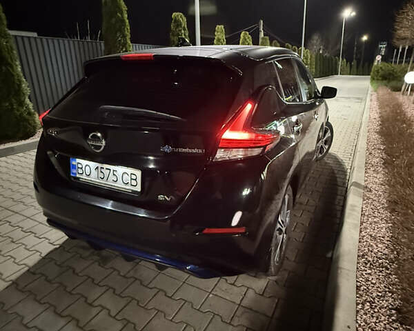 Черный Ниссан Лиф, объемом двигателя 0 л и пробегом 94 тыс. км за 12200 $, фото 7 на Automoto.ua