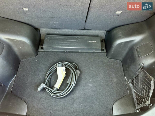 Черный Ниссан Лиф, объемом двигателя 0 л и пробегом 102 тыс. км за 8500 $, фото 25 на Automoto.ua