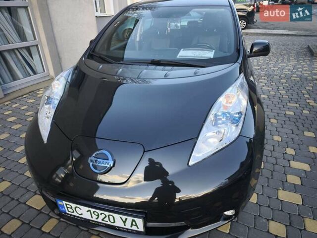 Черный Ниссан Лиф, объемом двигателя 0 л и пробегом 130 тыс. км за 7500 $, фото 11 на Automoto.ua