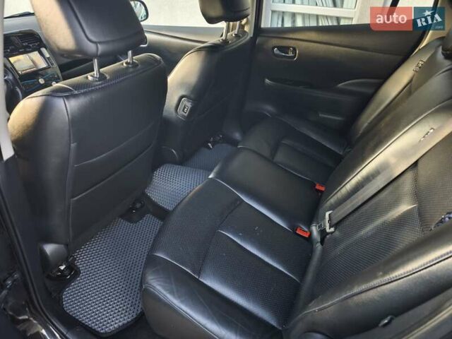 Черный Ниссан Лиф, объемом двигателя 0 л и пробегом 130 тыс. км за 7500 $, фото 29 на Automoto.ua