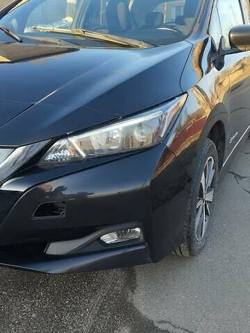 Черный Ниссан Лиф, объемом двигателя 0 л и пробегом 114 тыс. км за 11990 $, фото 9 на Automoto.ua