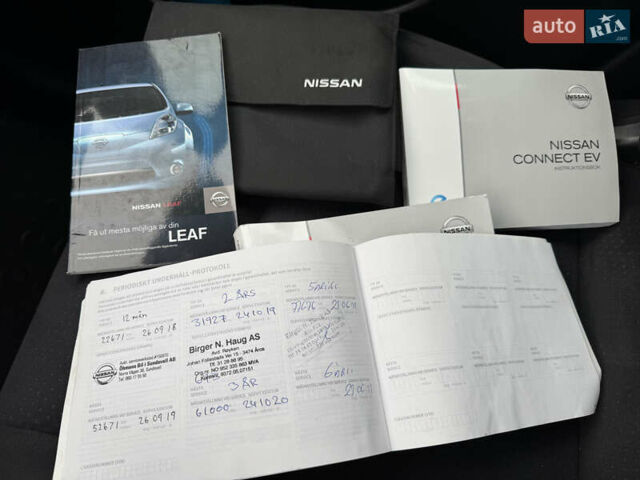 Черный Ниссан Лиф, объемом двигателя 0 л и пробегом 110 тыс. км за 7500 $, фото 24 на Automoto.ua