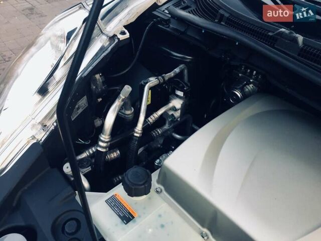 Чорний Ніссан Ліф, об'ємом двигуна 0 л та пробігом 54 тис. км за 11000 $, фото 4 на Automoto.ua