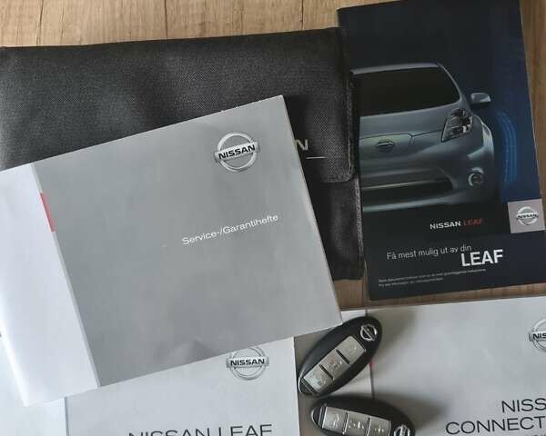 Черный Ниссан Лиф, объемом двигателя 0 л и пробегом 157 тыс. км за 8300 $, фото 11 на Automoto.ua