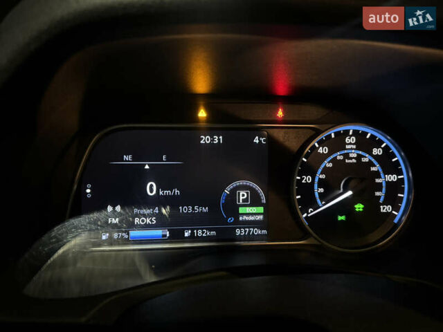 Черный Ниссан Лиф, объемом двигателя 0 л и пробегом 94 тыс. км за 12200 $, фото 21 на Automoto.ua