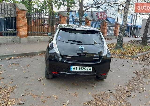 Черный Ниссан Лиф, объемом двигателя 0 л и пробегом 104 тыс. км за 7700 $, фото 13 на Automoto.ua