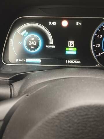 Черный Ниссан Лиф, объемом двигателя 0 л и пробегом 114 тыс. км за 11990 $, фото 3 на Automoto.ua