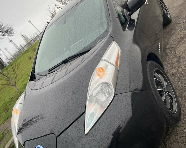 Чорний Ніссан Ліф, об'ємом двигуна 0 л та пробігом 184 тис. км за 7800 $, фото 11 на Automoto.ua