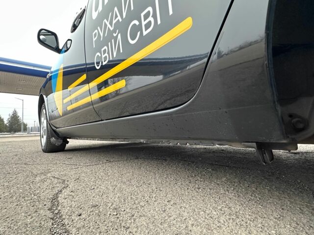 Черный Ниссан Лиф, объемом двигателя 0 л и пробегом 160 тыс. км за 5500 $, фото 13 на Automoto.ua