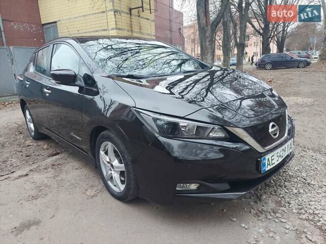 Чорний Ніссан Ліф, об'ємом двигуна 0 л та пробігом 202 тис. км за 10999 $, фото 1 на Automoto.ua