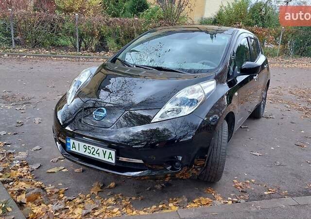 Черный Ниссан Лиф, объемом двигателя 0 л и пробегом 104 тыс. км за 7700 $, фото 4 на Automoto.ua