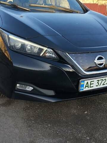 Черный Ниссан Лиф, объемом двигателя 0 л и пробегом 114 тыс. км за 11990 $, фото 8 на Automoto.ua