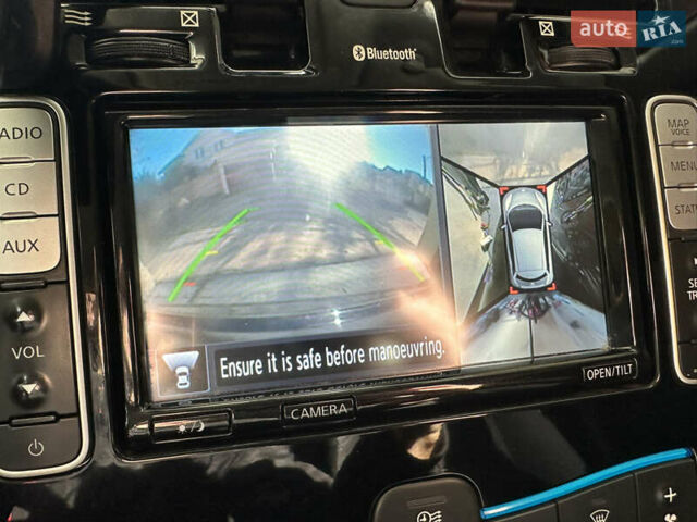 Чорний Ніссан Ліф, об'ємом двигуна 0 л та пробігом 143 тис. км за 8200 $, фото 12 на Automoto.ua