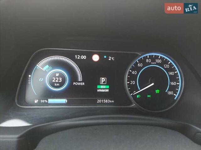 Чорний Ніссан Ліф, об'ємом двигуна 0 л та пробігом 202 тис. км за 10999 $, фото 19 на Automoto.ua