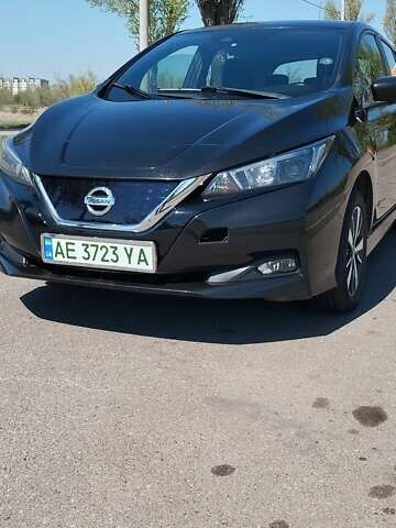 Черный Ниссан Лиф, объемом двигателя 0 л и пробегом 114 тыс. км за 11990 $, фото 18 на Automoto.ua