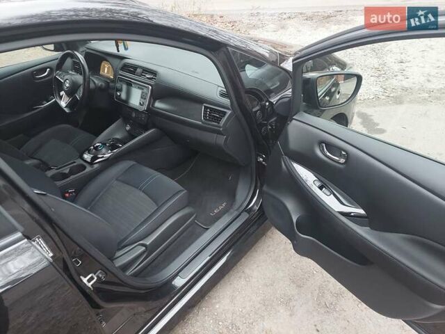 Чорний Ніссан Ліф, об'ємом двигуна 0 л та пробігом 202 тис. км за 10999 $, фото 15 на Automoto.ua