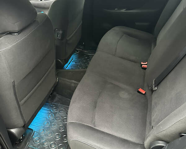 Чорний Ніссан Ліф, об'ємом двигуна 0 л та пробігом 145 тис. км за 7999 $, фото 10 на Automoto.ua