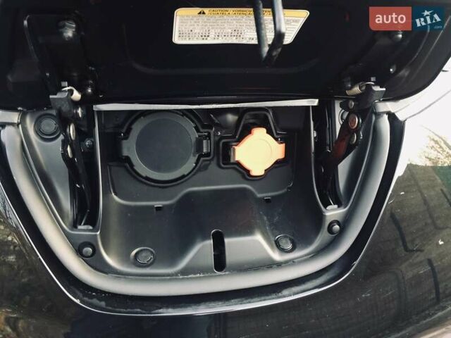 Чорний Ніссан Ліф, об'ємом двигуна 0 л та пробігом 54 тис. км за 11000 $, фото 2 на Automoto.ua