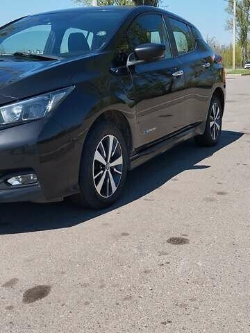 Черный Ниссан Лиф, объемом двигателя 0 л и пробегом 114 тыс. км за 11990 $, фото 17 на Automoto.ua