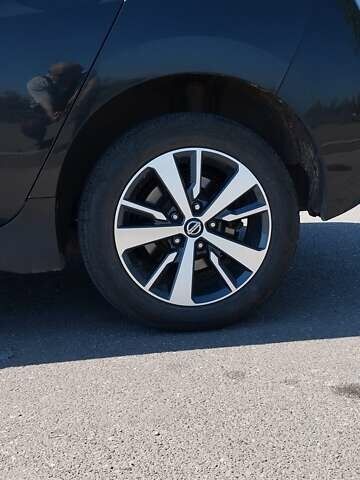 Черный Ниссан Лиф, объемом двигателя 0 л и пробегом 114 тыс. км за 11990 $, фото 21 на Automoto.ua