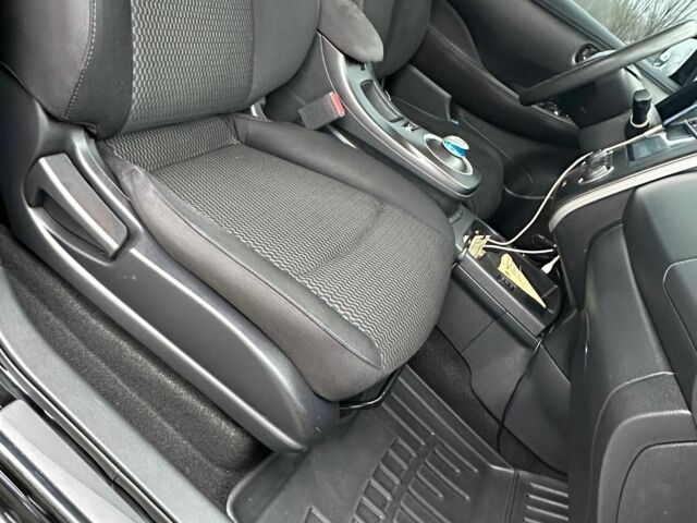 Черный Ниссан Лиф, объемом двигателя 0 л и пробегом 160 тыс. км за 5500 $, фото 11 на Automoto.ua