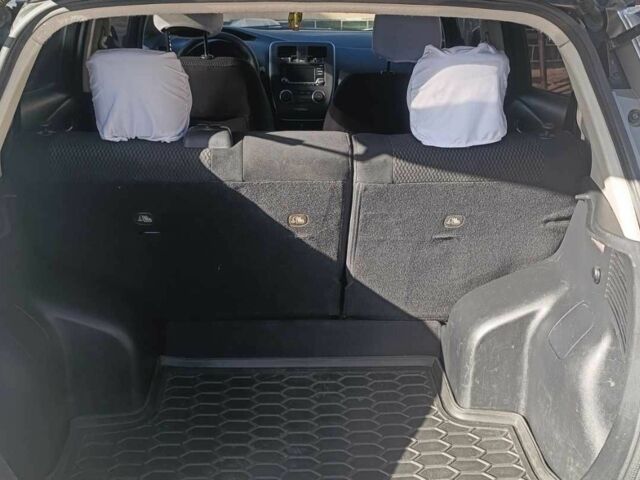 Черный Ниссан Лиф, объемом двигателя 0 л и пробегом 96 тыс. км за 8500 $, фото 7 на Automoto.ua