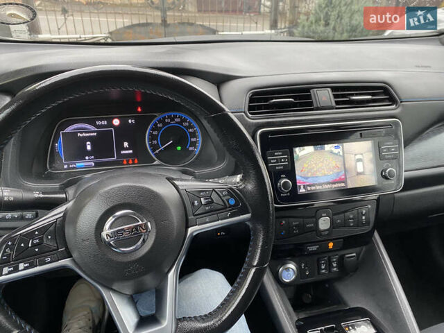 Черный Ниссан Лиф, объемом двигателя 0 л и пробегом 145 тыс. км за 12100 $, фото 19 на Automoto.ua