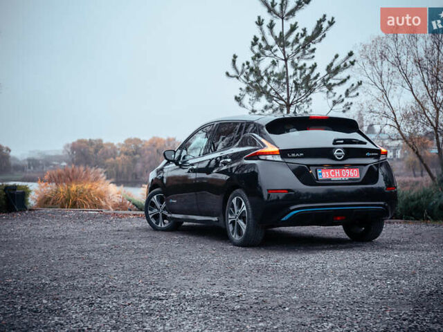 Черный Ниссан Лиф, объемом двигателя 0 л и пробегом 89 тыс. км за 13350 $, фото 14 на Automoto.ua