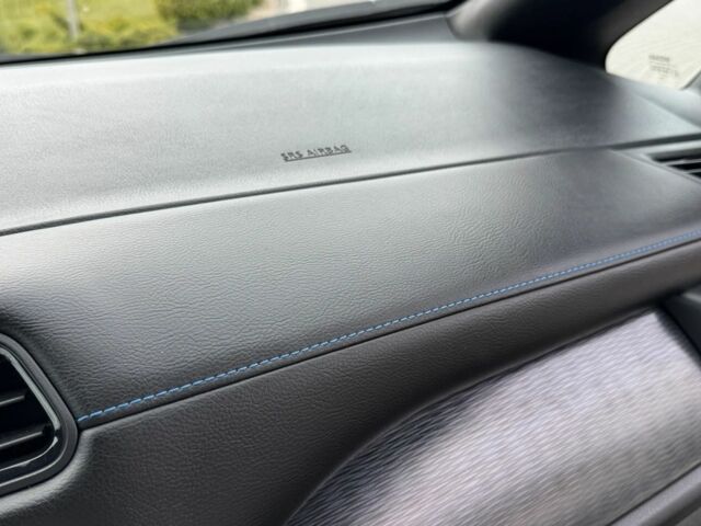 Черный Ниссан Лиф, объемом двигателя 0 л и пробегом 119 тыс. км за 12500 $, фото 13 на Automoto.ua