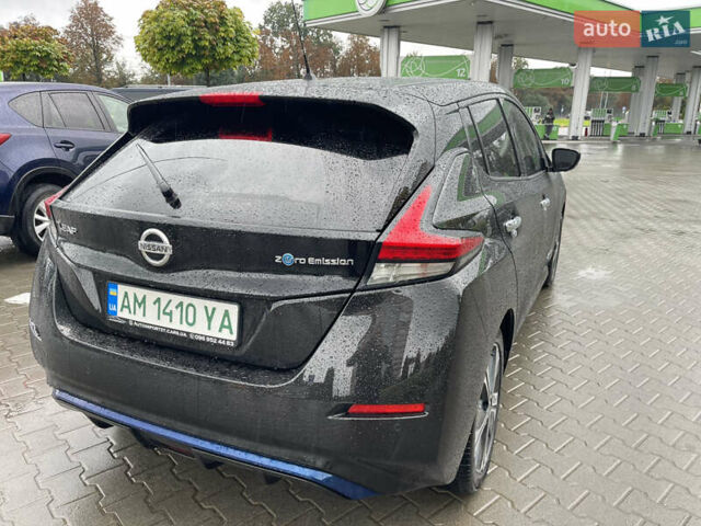 Чорний Ніссан Ліф, об'ємом двигуна 0 л та пробігом 99 тис. км за 11900 $, фото 3 на Automoto.ua