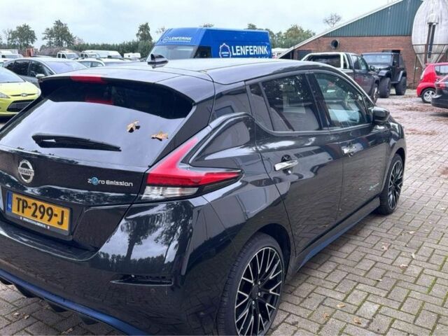 Чорний Ніссан Ліф, об'ємом двигуна 0 л та пробігом 108 тис. км за 12499 $, фото 2 на Automoto.ua