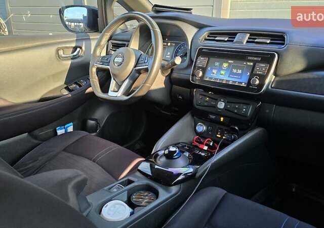 Чорний Ніссан Ліф, об'ємом двигуна 0 л та пробігом 153 тис. км за 14400 $, фото 10 на Automoto.ua