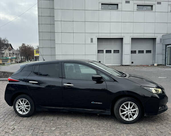 Чорний Ніссан Ліф, об'ємом двигуна 0 л та пробігом 164 тис. км за 11600 $, фото 3 на Automoto.ua