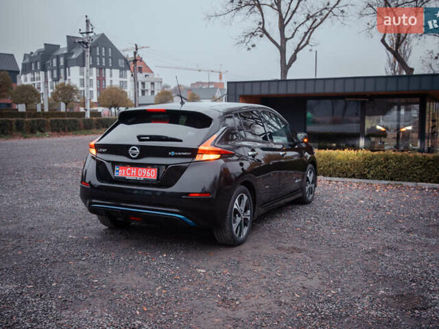 Черный Ниссан Лиф, объемом двигателя 0 л и пробегом 89 тыс. км за 13350 $, фото 7 на Automoto.ua