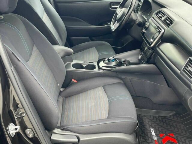 Черный Ниссан Лиф, объемом двигателя 0 л и пробегом 109 тыс. км за 13499 $, фото 13 на Automoto.ua