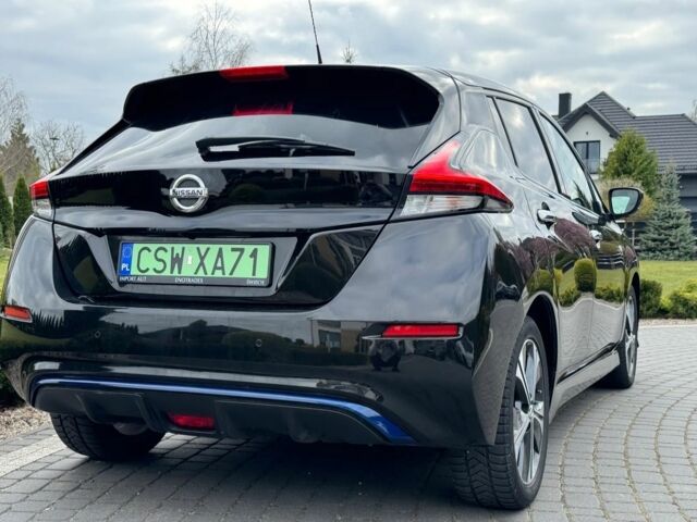 Черный Ниссан Лиф, объемом двигателя 0 л и пробегом 119 тыс. км за 12500 $, фото 2 на Automoto.ua