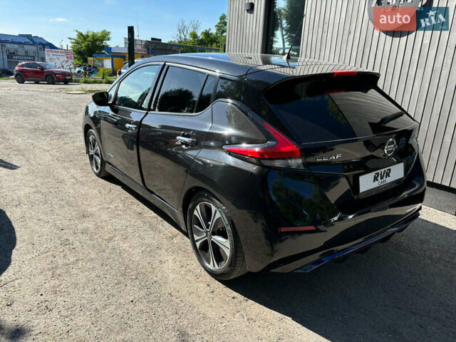 Чорний Ніссан Ліф, об'ємом двигуна 0 л та пробігом 213 тис. км за 10500 $, фото 3 на Automoto.ua