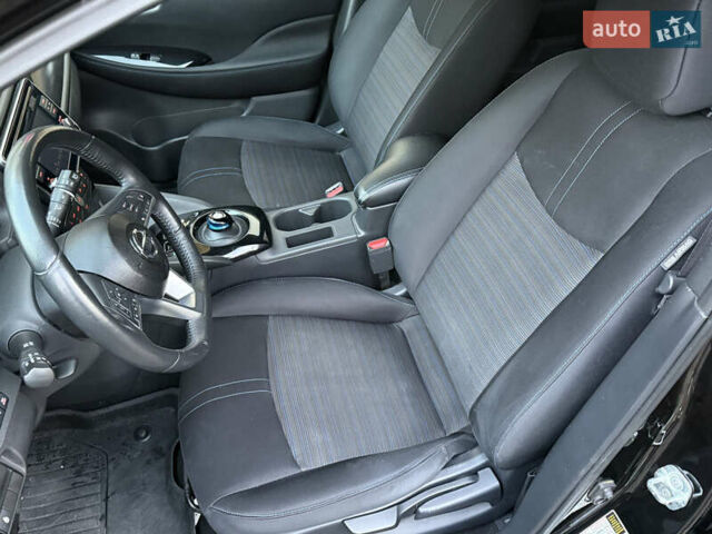 Черный Ниссан Лиф, объемом двигателя 0 л и пробегом 111 тыс. км за 11200 $, фото 25 на Automoto.ua