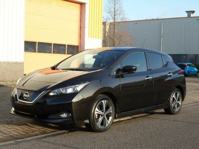 Чорний Ніссан Ліф, об'ємом двигуна 0 л та пробігом 34 тис. км за 4500 $, фото 2 на Automoto.ua