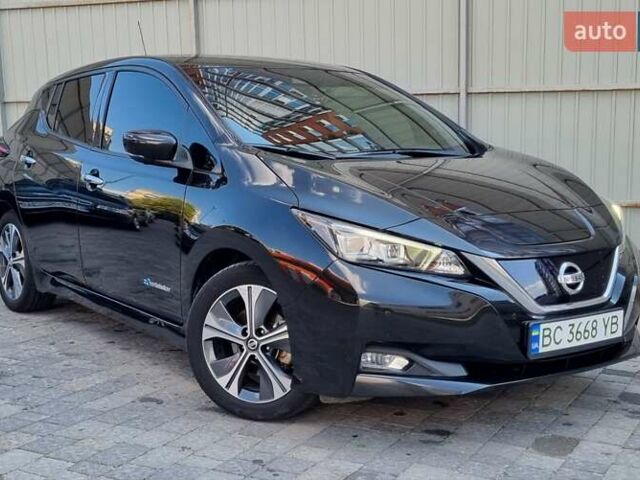 Ниссан Лиф 2018 в Львове на Automoto.ua Черный Ниссан Лиф, объемом двигателя 0 л и пробегом 80 тыс. км за 13100 $, фото 7 на Automoto.ua