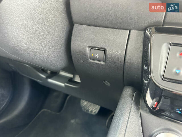 Черный Ниссан Лиф, объемом двигателя 0 л и пробегом 119 тыс. км за 13500 $, фото 27 на Automoto.ua