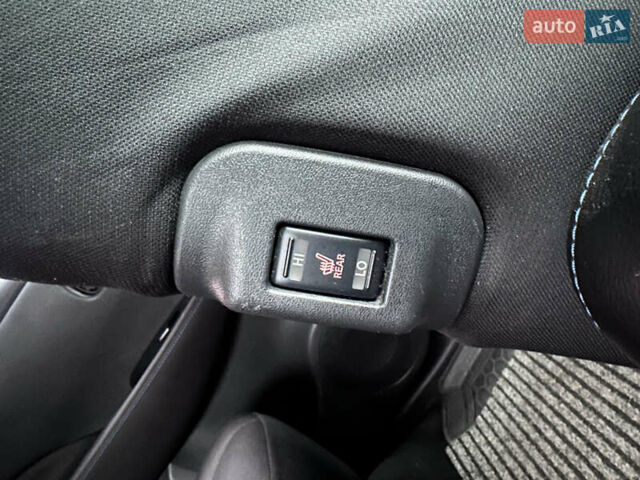 Черный Ниссан Лиф, объемом двигателя 0 л и пробегом 82 тыс. км за 11855 $, фото 18 на Automoto.ua