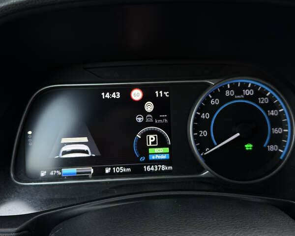 Чорний Ніссан Ліф, об'ємом двигуна 0 л та пробігом 164 тис. км за 11600 $, фото 18 на Automoto.ua