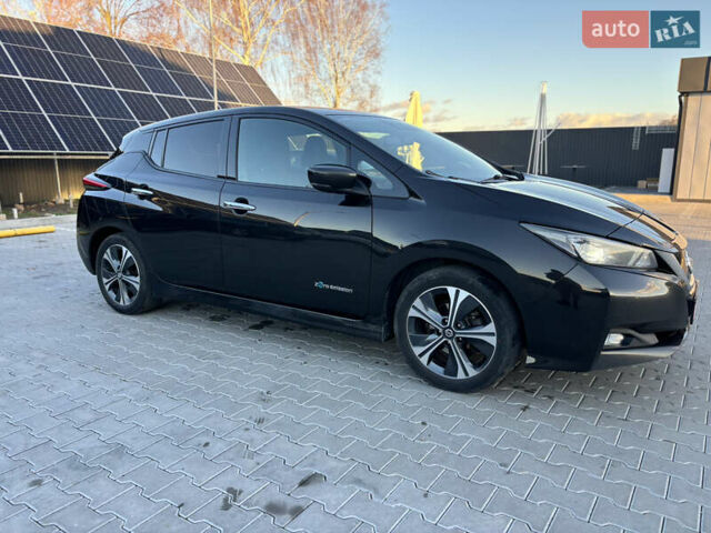 Черный Ниссан Лиф, объемом двигателя 0 л и пробегом 119 тыс. км за 11700 $, фото 14 на Automoto.ua