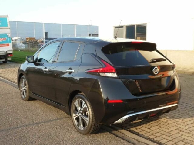 Чорний Ніссан Ліф, об'ємом двигуна 0 л та пробігом 34 тис. км за 4500 $, фото 4 на Automoto.ua