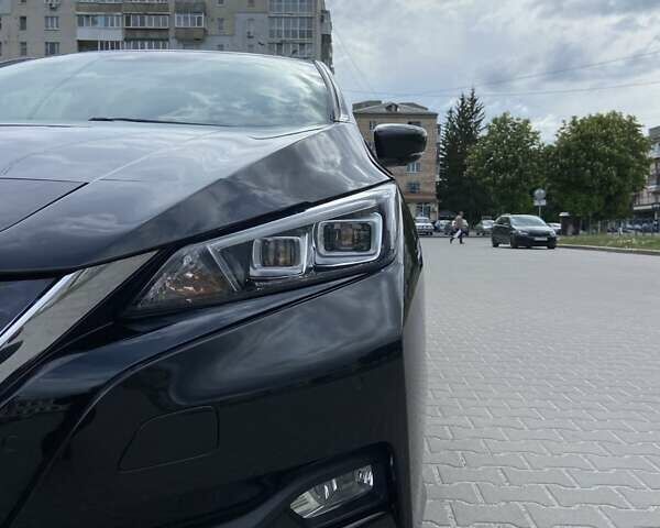 Черный Ниссан Лиф, объемом двигателя 0 л и пробегом 150 тыс. км за 11300 $, фото 11 на Automoto.ua