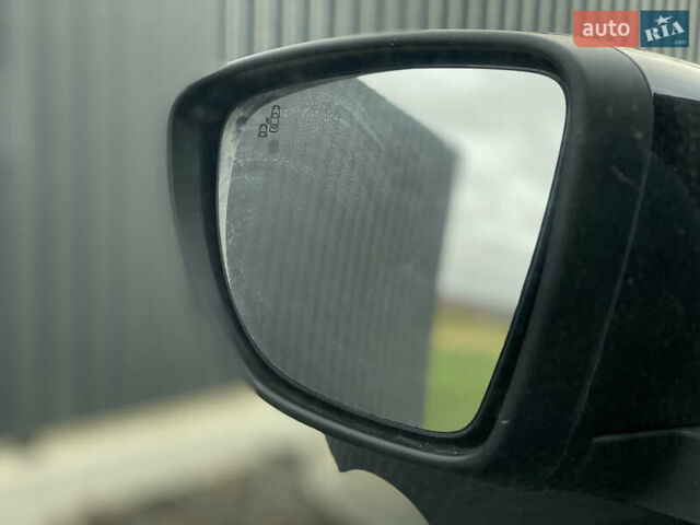 Черный Ниссан Лиф, объемом двигателя 0 л и пробегом 133 тыс. км за 12500 $, фото 21 на Automoto.ua