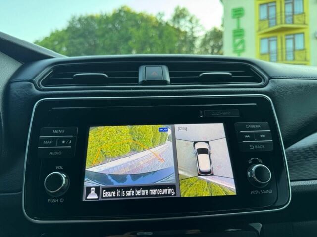 Черный Ниссан Лиф, объемом двигателя 0 л и пробегом 133 тыс. км за 11300 $, фото 12 на Automoto.ua