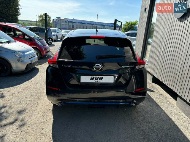 Чорний Ніссан Ліф, об'ємом двигуна 0 л та пробігом 213 тис. км за 10500 $, фото 4 на Automoto.ua